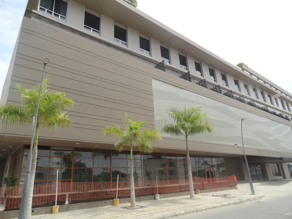 Ghl Hotel Monteria Montería Exterior foto The National Museum of the Dominican Republic